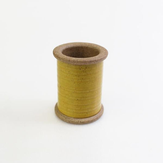 Hasami Ware Magnetic Spool Pin Holder - Lucky Jonquil - Notions