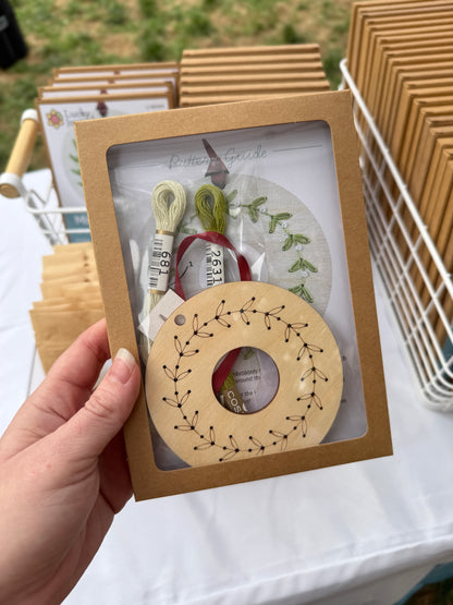 Mistletoe Wreath Ornament Embroidery Kit