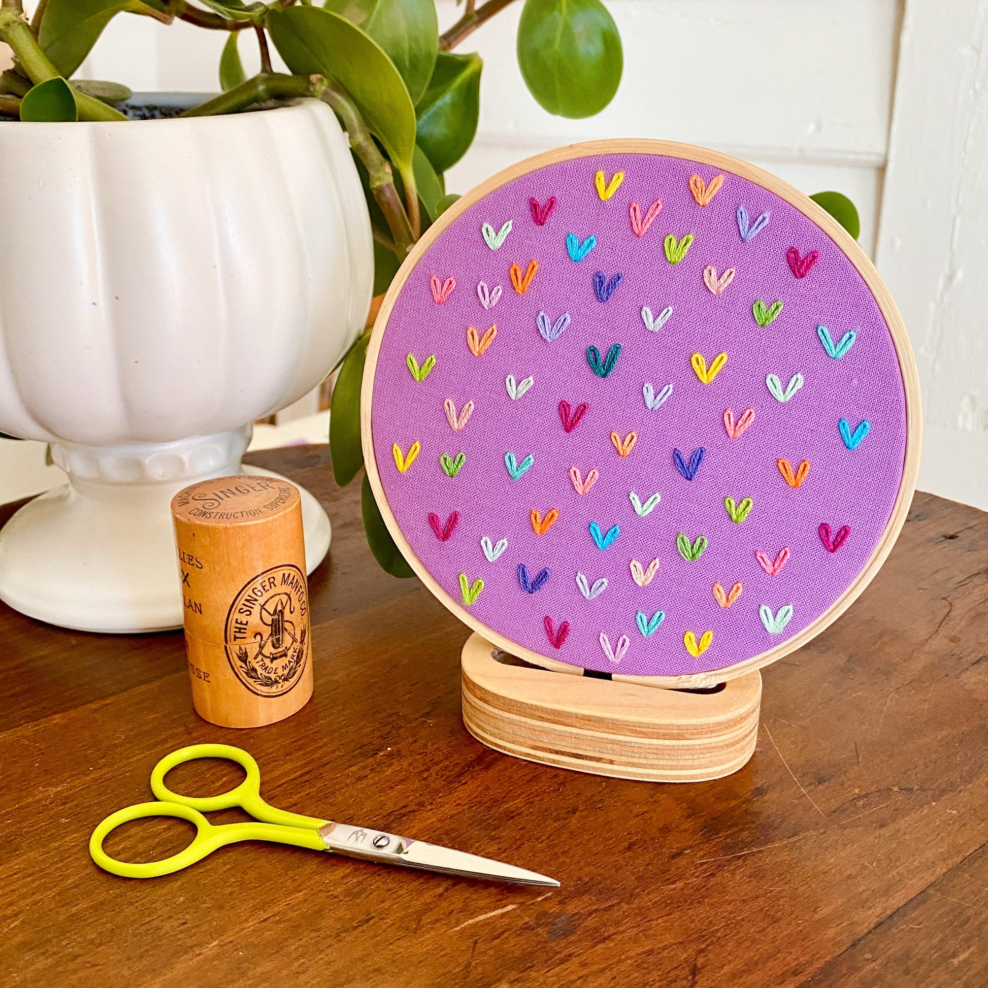 Hoop Props - Lucky Jonquil - Decor